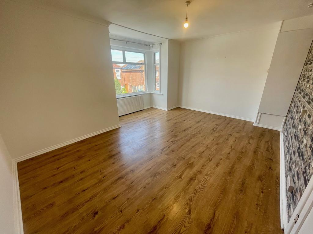 Apartment in Southampton, Millbank, Itchen - View 3