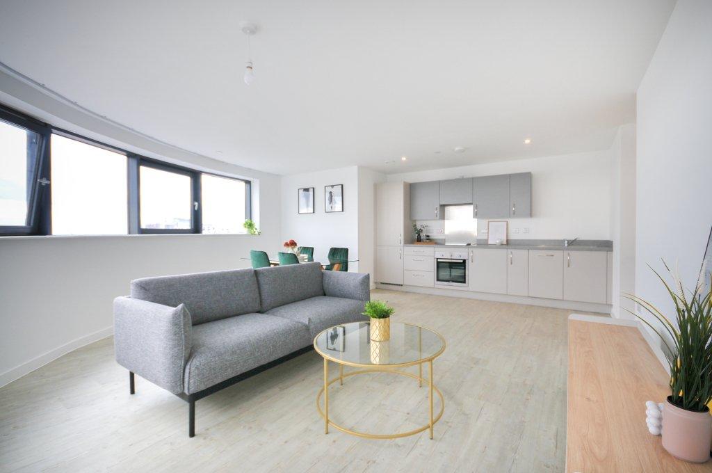 Apartment in Salford - View 3