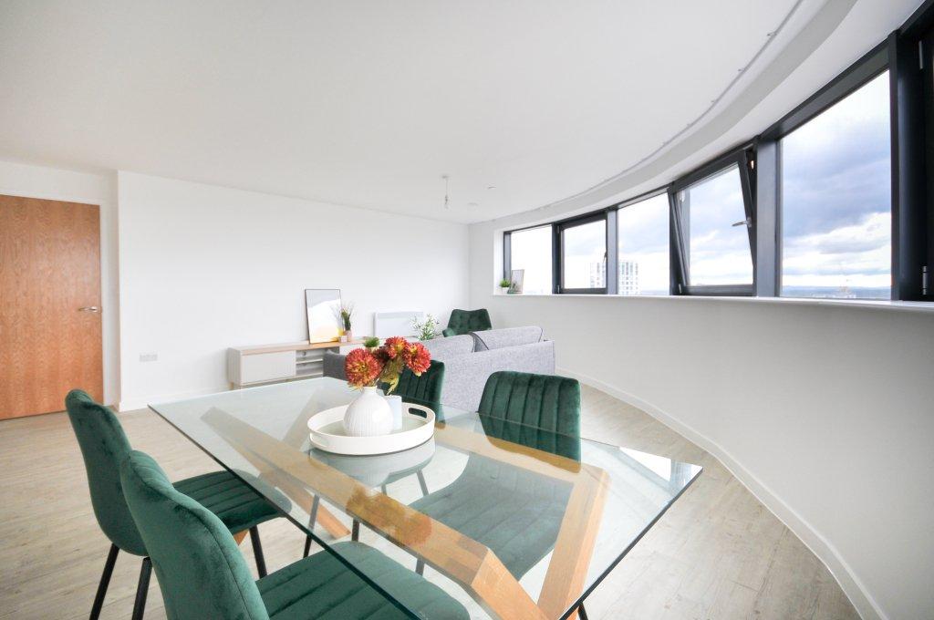 Apartment in Salford - View 5