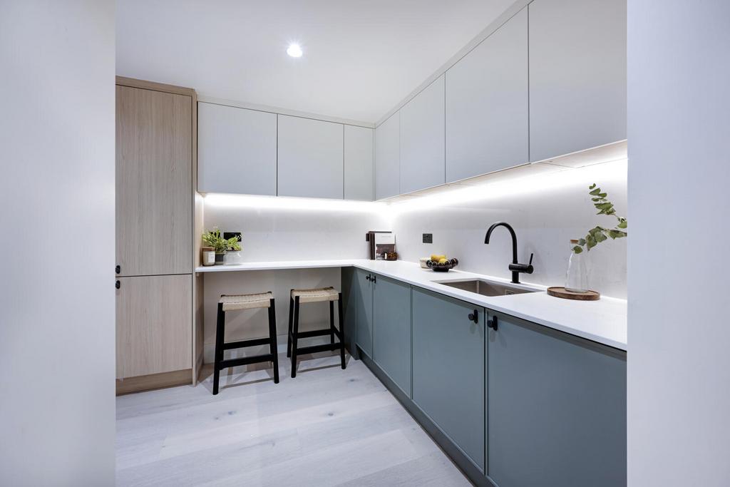Apartment in London - View 3