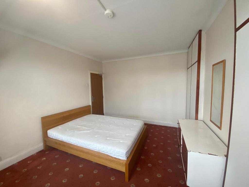 Creffield Road, London W5