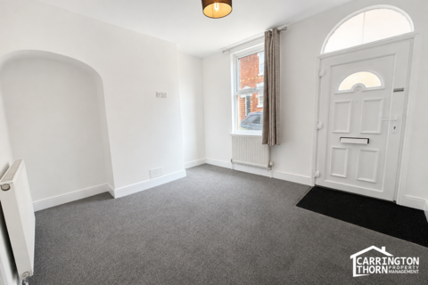 2 bedroom terraced house to rent, East Street, Kidderminster, DY10 1SF