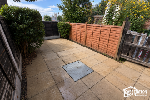 2 bedroom terraced house to rent, East Street, Kidderminster, DY10 1SF