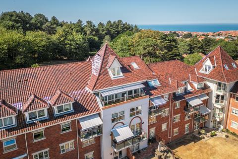 undefined, Penthouse Apartment in Exclusive Development in Sheringham