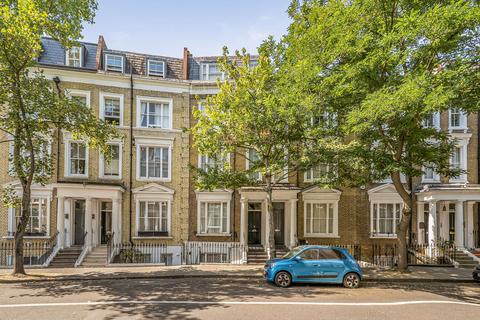 Kempsford Gardens, London, Earls Court, London, SW5
