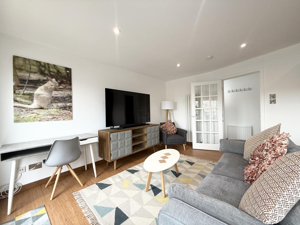Apartment in Glasgow - View 5