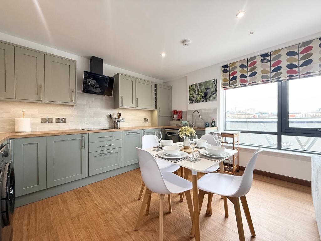 Apartment in Glasgow - More