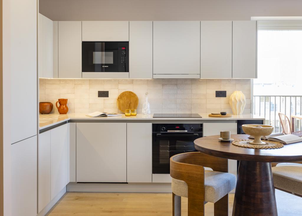 Apartment in London, Beaufort Park, Colindale - View 5