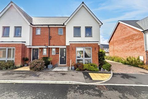 3 bedroom semi-detached house for sale, Daisy Way, Bexhill, TN40