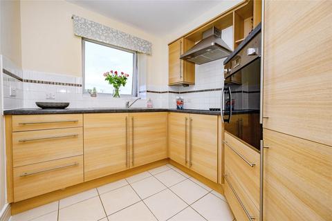 undefined, High Street North, Dunstable, Bedfordshire, LU6
