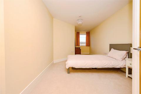 undefined, High Street North, Dunstable, Bedfordshire, LU6