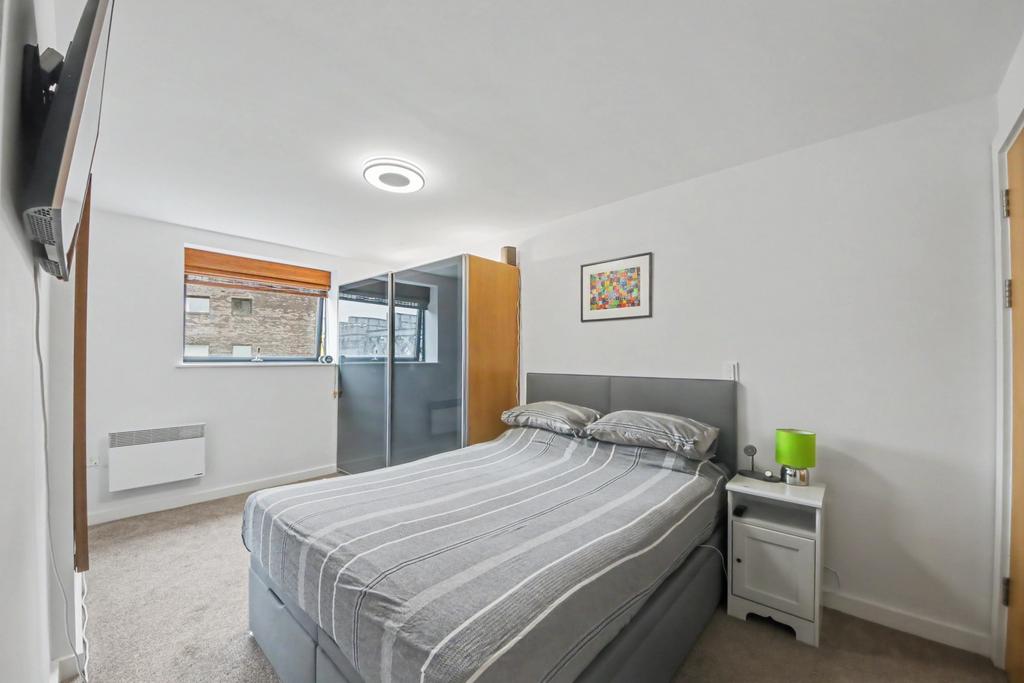 Apartment in Manchester, Castlefield, City Centre - View 4