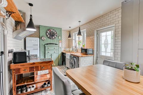 2 bedroom terraced house for sale, 10 Bernards Hill, Bridgnorth