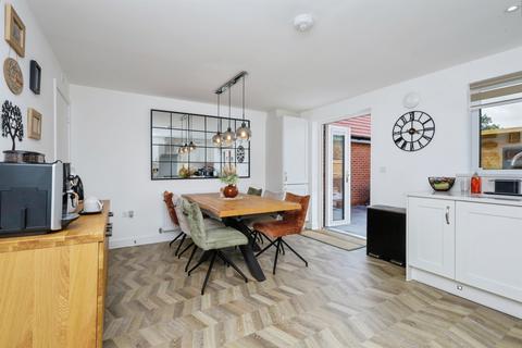 3 bedroom detached house for sale, Herdwick Drive, Hellingly, Hailsham
