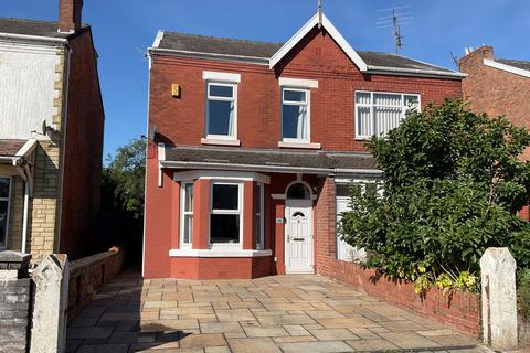 2 bedroom semi-detached house for sale, Kew Road, Southport PR8