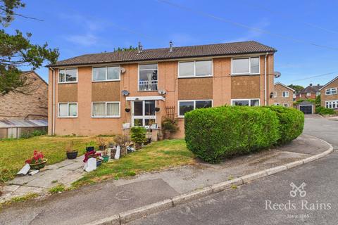 2 bedroom apartment to rent, Woodview Close, Chesterfield S42