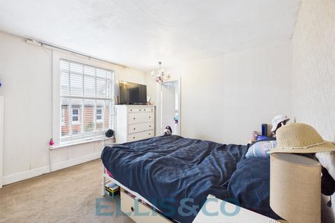 4 bedroom semi-detached house for sale, Albert Road, Tonbridge, Kent, TN9