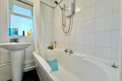 1 bedroom flat to rent, The Grove, Woodcock Road, Norwich, NR3