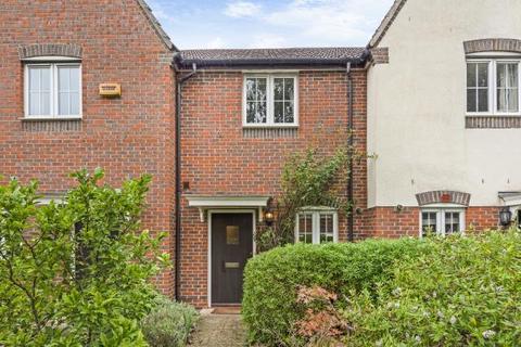 2 bedroom terraced house to rent, Lynn Close, Marston, Oxford, OX3