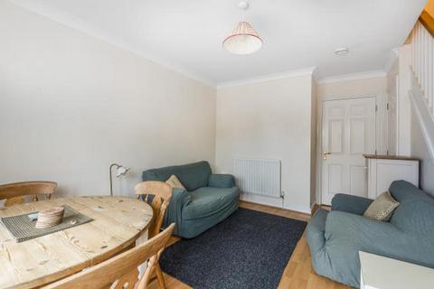 2 bedroom terraced house to rent, Lynn Close, Marston, Oxford, OX3