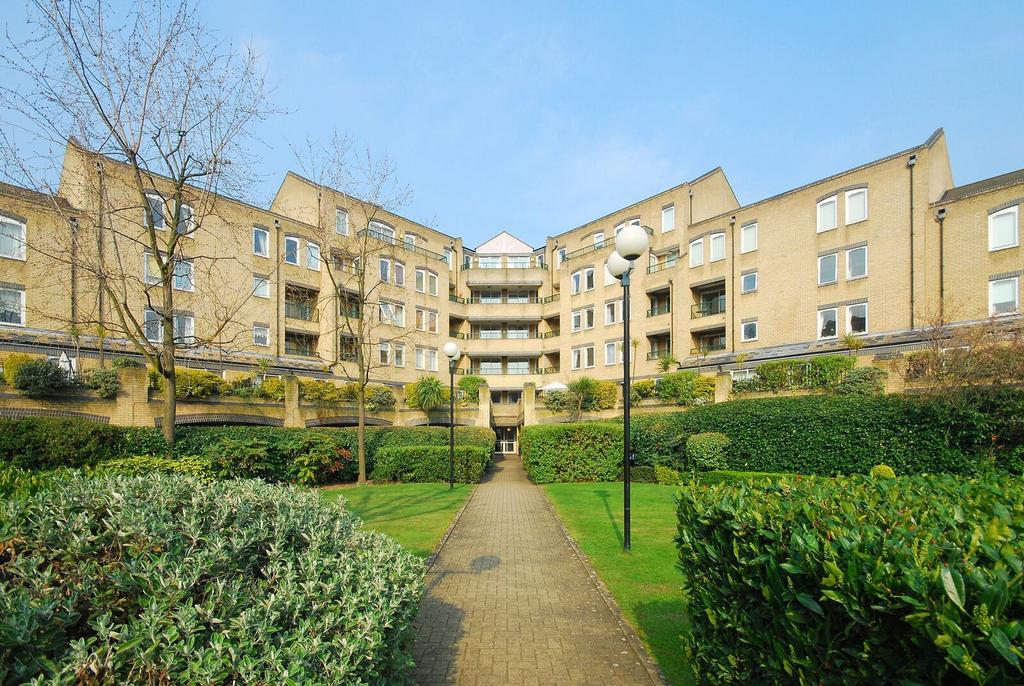 House in London - View 3