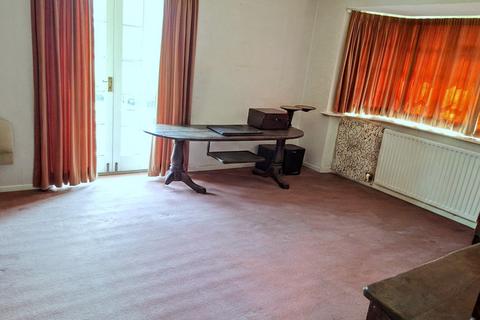 3 bedroom detached bungalow for sale, Trewern SY21