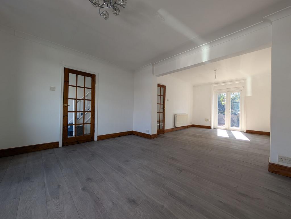 House in Southampton - View 3