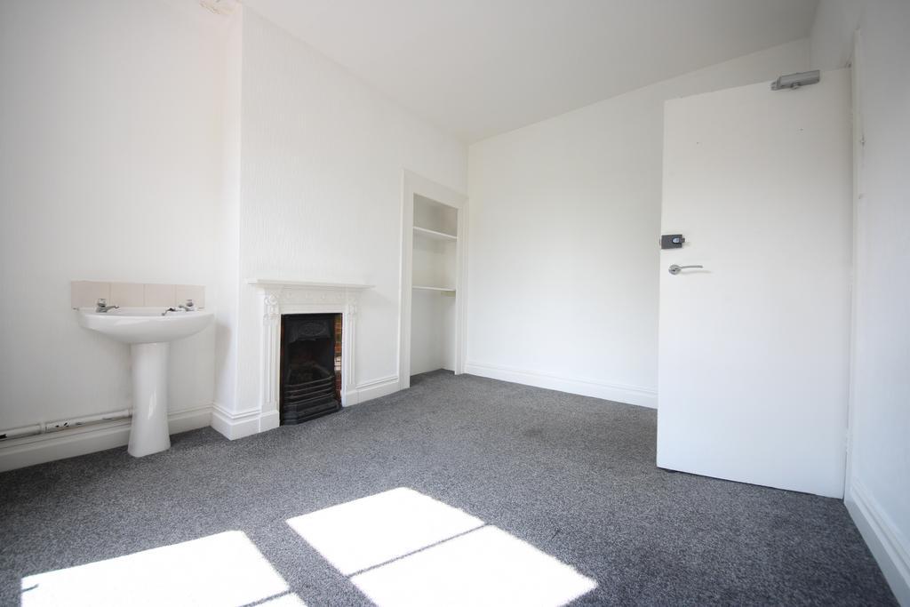 House in York - View 2