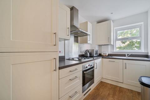 2 bedroom apartment for sale, Wells View Drive, Bromley, BR2