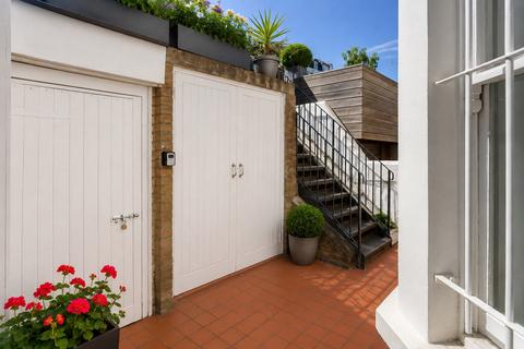3 bedroom apartment for sale, Sinclair Road, London, W14