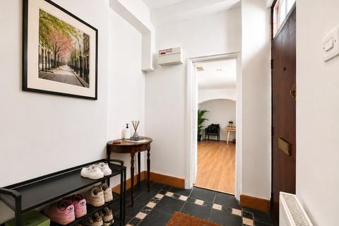 3 bedroom apartment for sale, Sinclair Road, London, W14