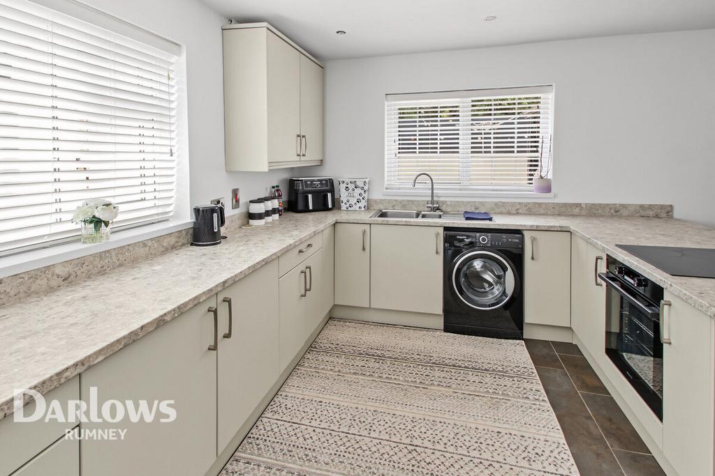 House in Cardiff, Trowbridge - View 4