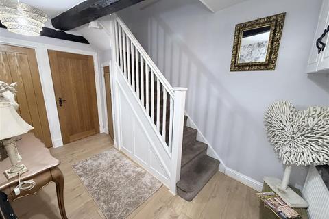 3 bedroom cottage for sale, North Street, Atherstone