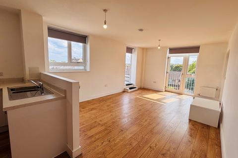 2 bedroom penthouse to rent, Bowes Road, LONDON