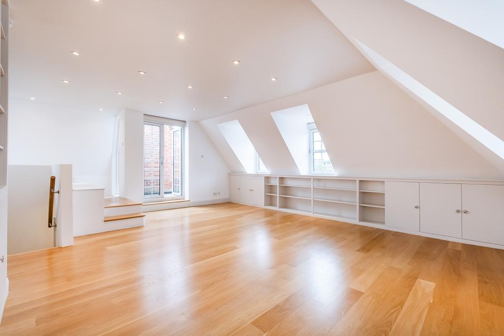 Apartment in London - View 3