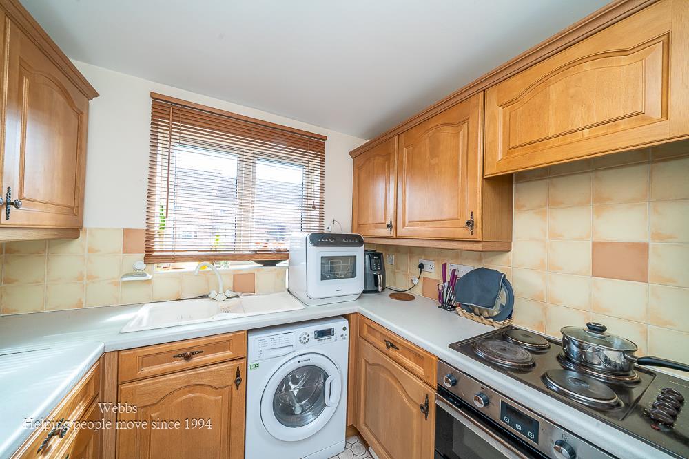 Apartment in Sutton Coldfield, Walmley - View 3