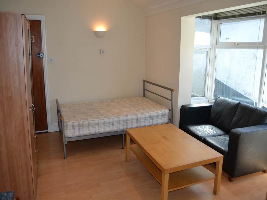 Woodville Road, Cardiff CF24