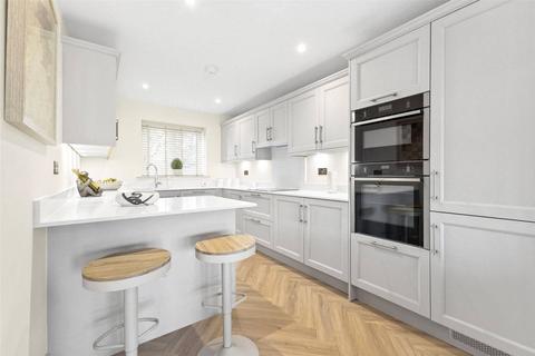 3 bedroom semi-detached house for sale, Highfields, Leatherhead Road, Bookham, Surrey, KT23