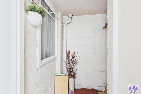 3 bedroom terraced house for sale, Tamar Drive, Strood