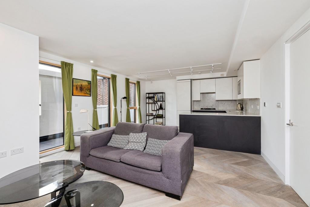 Apartment in London - View 3