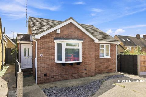 2 bedroom detached bungalow for sale, Borrowdale Close, Benfleet SS7