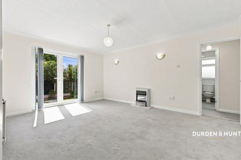 2 bedroom detached bungalow for sale, Borrowdale Close, Benfleet SS7