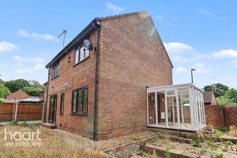 3 bedroom detached house for sale, Bulrush Close, Chatham