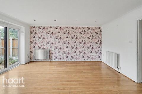 3 bedroom detached house for sale, Bulrush Close, Chatham