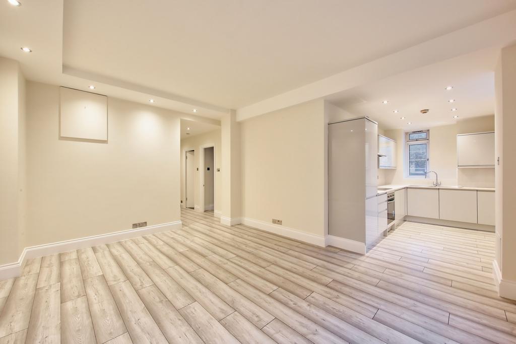 Apartment in Kensington - View 2