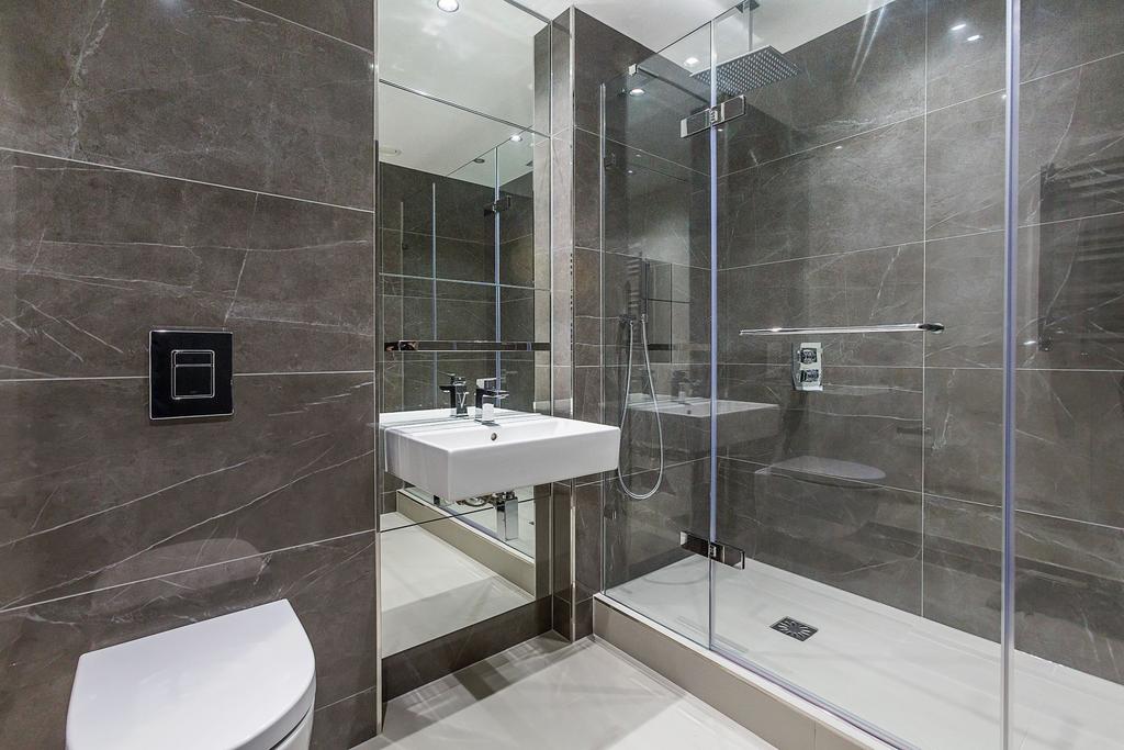 Apartment in London - More