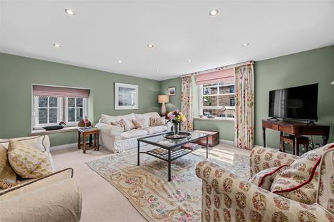 2 bedroom flat for sale, Maisonette, Woodhouse Lane, Winster