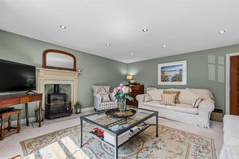 2 bedroom flat for sale, Maisonette, Woodhouse Lane, Winster