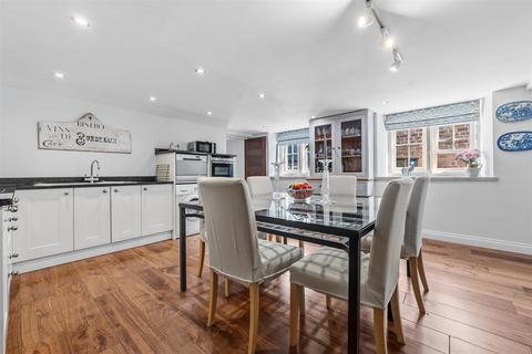2 bedroom flat for sale, Maisonette, Woodhouse Lane, Winster