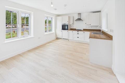 3 bedroom detached house for sale, Saltsman Road, Bury St Edmunds IP32